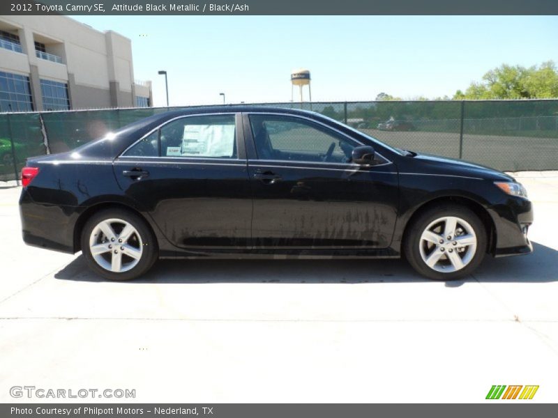 Attitude Black Metallic / Black/Ash 2012 Toyota Camry SE