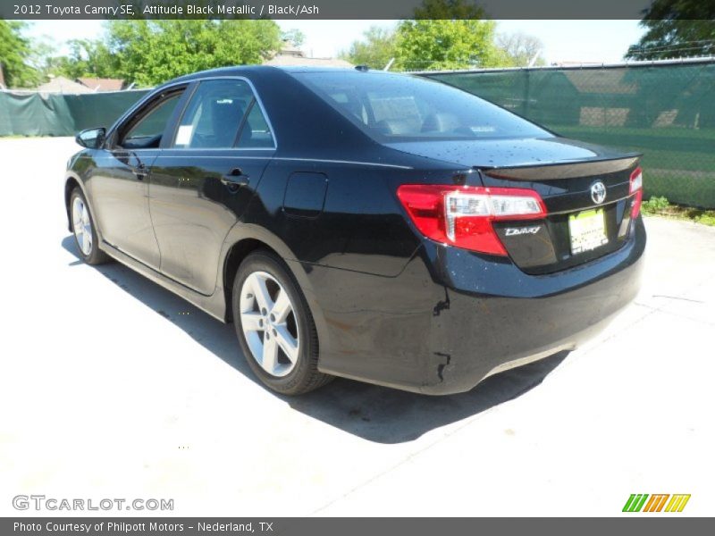 Attitude Black Metallic / Black/Ash 2012 Toyota Camry SE