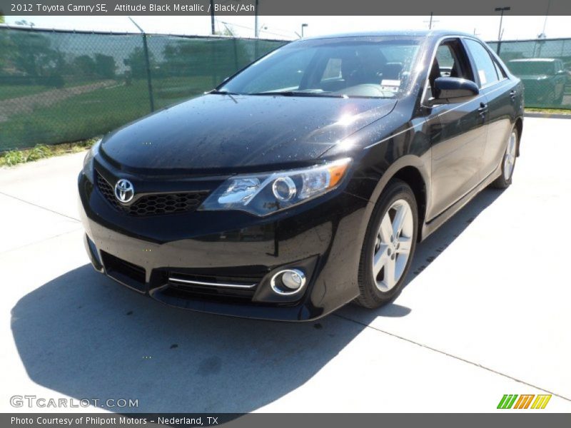 Attitude Black Metallic / Black/Ash 2012 Toyota Camry SE