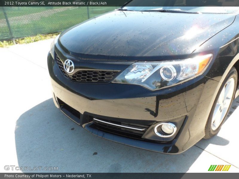 Attitude Black Metallic / Black/Ash 2012 Toyota Camry SE