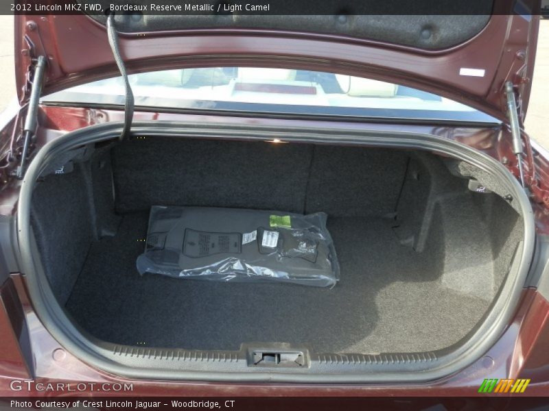Bordeaux Reserve Metallic / Light Camel 2012 Lincoln MKZ FWD