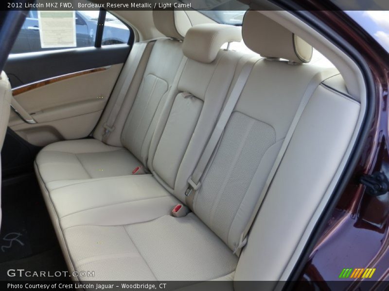Bordeaux Reserve Metallic / Light Camel 2012 Lincoln MKZ FWD
