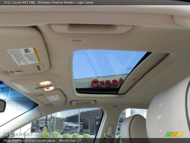 Bordeaux Reserve Metallic / Light Camel 2012 Lincoln MKZ FWD