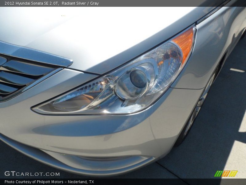 Radiant Silver / Gray 2012 Hyundai Sonata SE 2.0T