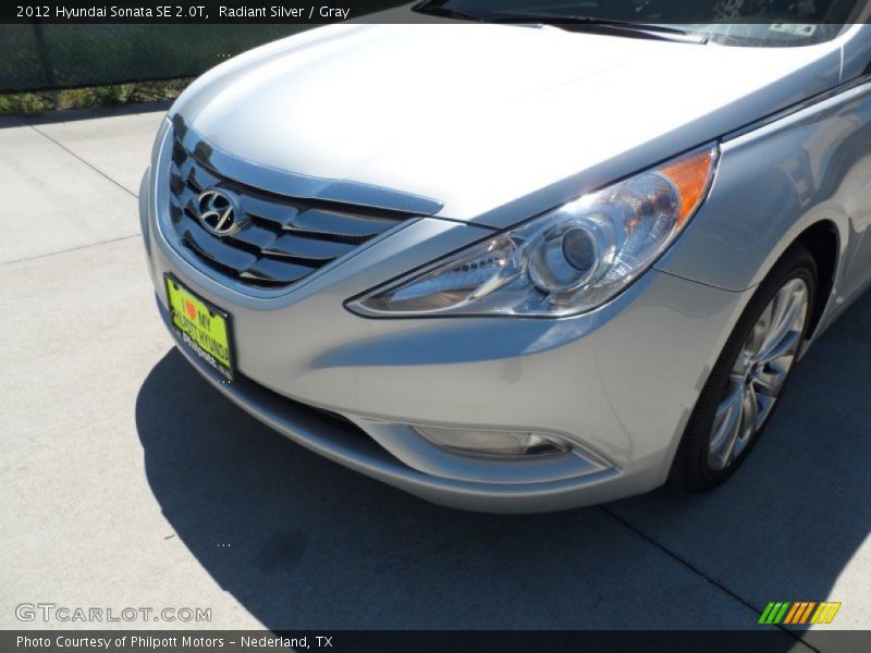Radiant Silver / Gray 2012 Hyundai Sonata SE 2.0T