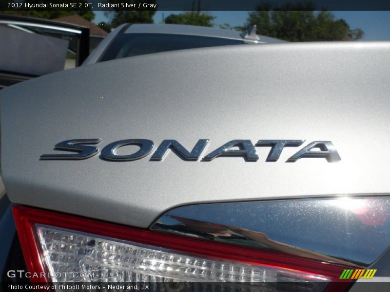 Radiant Silver / Gray 2012 Hyundai Sonata SE 2.0T