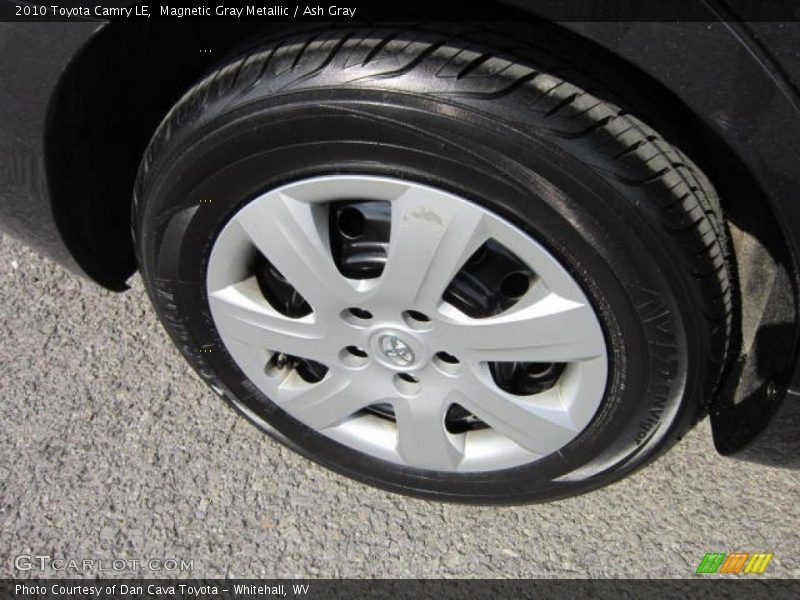 Magnetic Gray Metallic / Ash Gray 2010 Toyota Camry LE