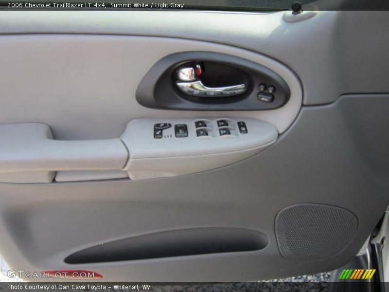 Summit White / Light Gray 2006 Chevrolet TrailBlazer LT 4x4