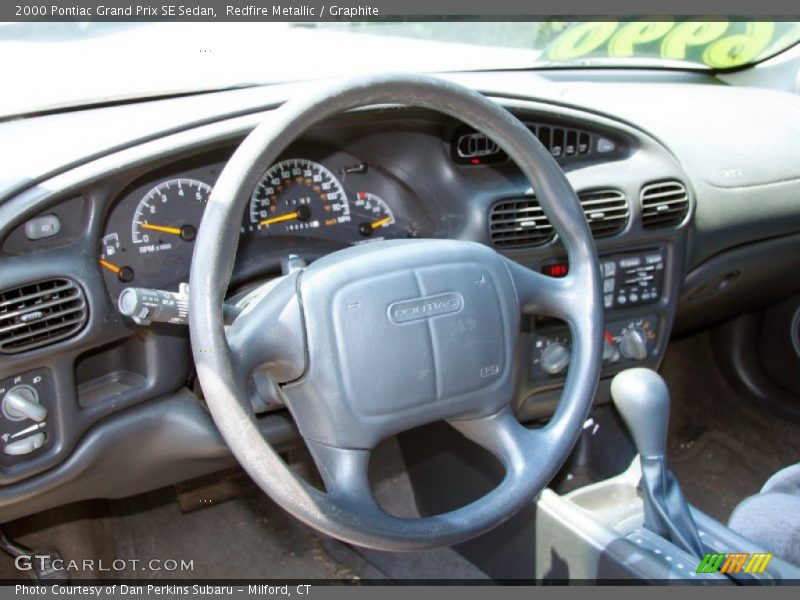 Redfire Metallic / Graphite 2000 Pontiac Grand Prix SE Sedan