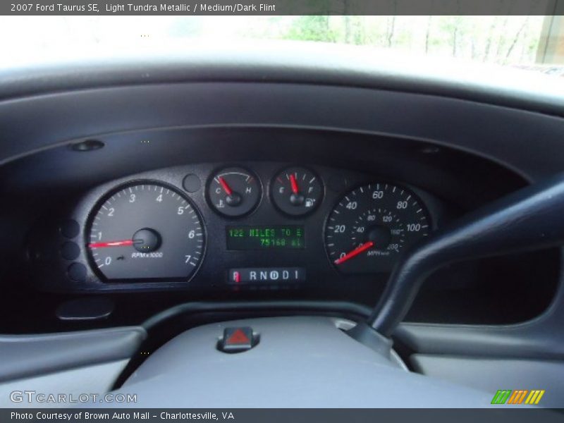 Light Tundra Metallic / Medium/Dark Flint 2007 Ford Taurus SE