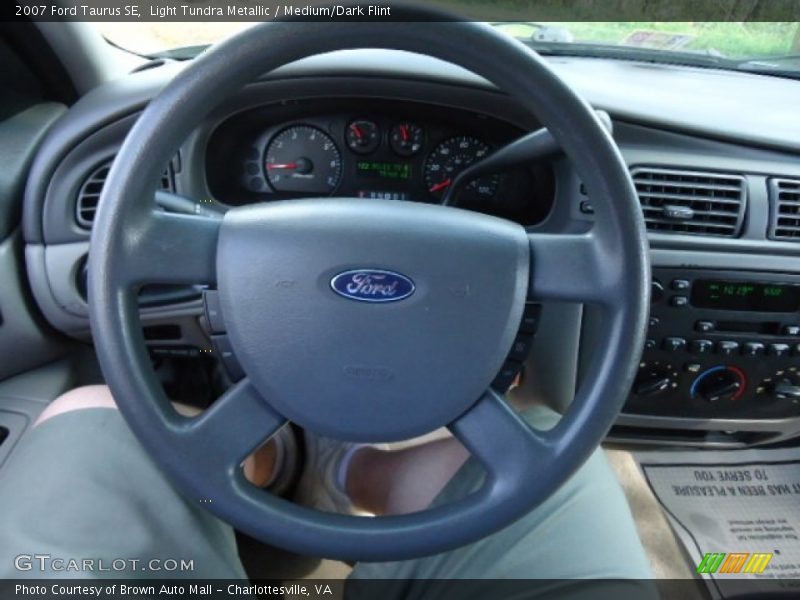 Light Tundra Metallic / Medium/Dark Flint 2007 Ford Taurus SE
