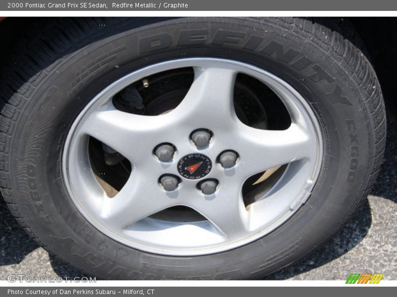Redfire Metallic / Graphite 2000 Pontiac Grand Prix SE Sedan