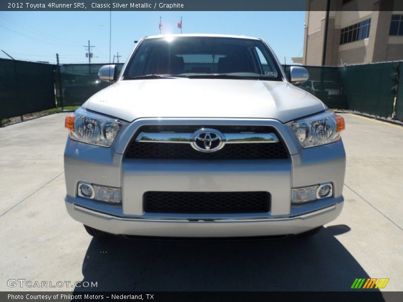 Classic Silver Metallic / Graphite 2012 Toyota 4Runner SR5