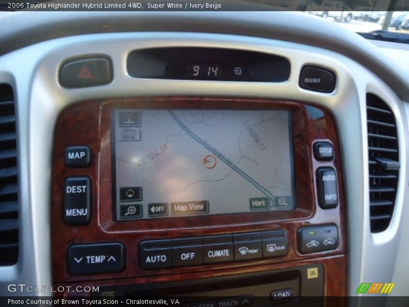 Super White / Ivory Beige 2006 Toyota Highlander Hybrid Limited 4WD