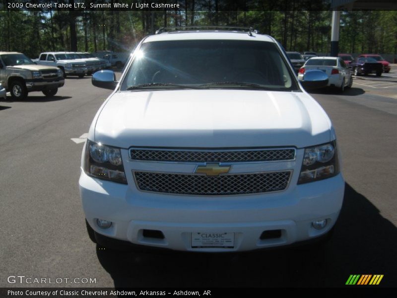 Summit White / Light Cashmere 2009 Chevrolet Tahoe LTZ
