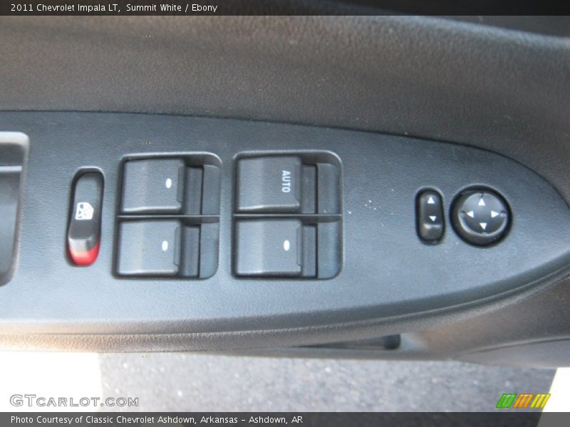 Summit White / Ebony 2011 Chevrolet Impala LT