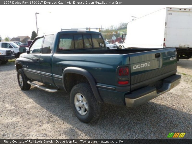 Emerald Green Metallic / Mist Gray 1997 Dodge Ram 1500 SLT Extended Cab 4x4