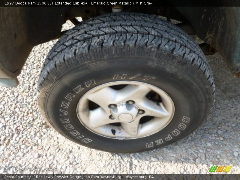 Emerald Green Metallic / Mist Gray 1997 Dodge Ram 1500 SLT Extended Cab 4x4