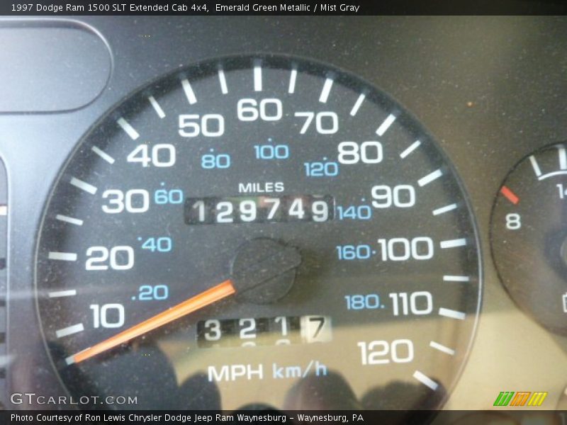 Emerald Green Metallic / Mist Gray 1997 Dodge Ram 1500 SLT Extended Cab 4x4