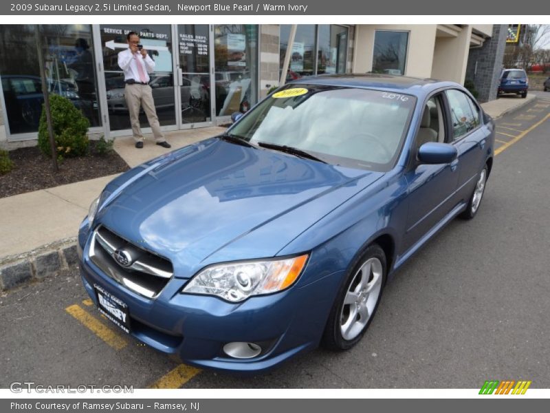 Newport Blue Pearl / Warm Ivory 2009 Subaru Legacy 2.5i Limited Sedan
