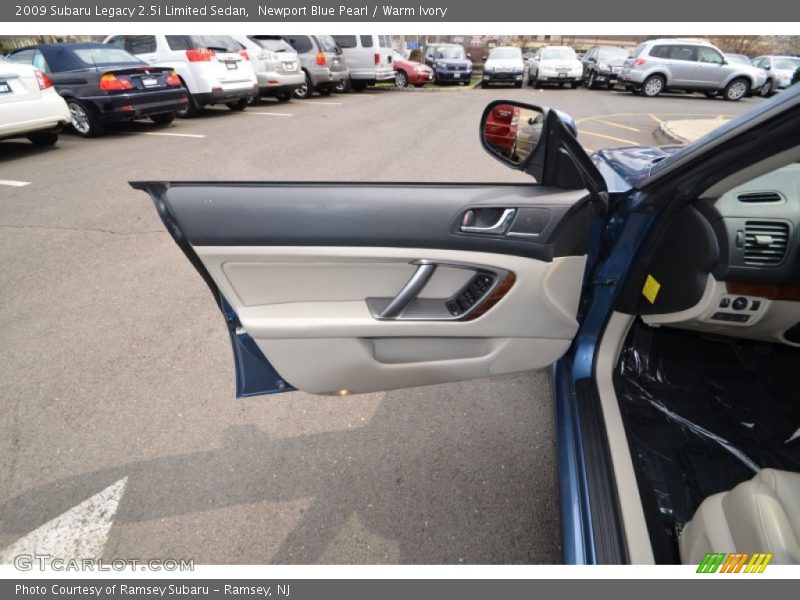 Newport Blue Pearl / Warm Ivory 2009 Subaru Legacy 2.5i Limited Sedan