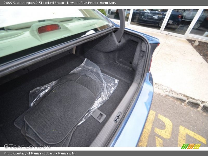 Newport Blue Pearl / Warm Ivory 2009 Subaru Legacy 2.5i Limited Sedan