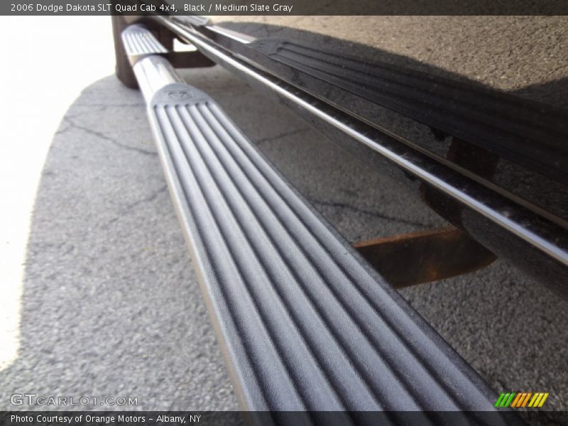 Black / Medium Slate Gray 2006 Dodge Dakota SLT Quad Cab 4x4