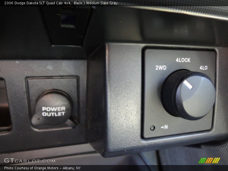 Black / Medium Slate Gray 2006 Dodge Dakota SLT Quad Cab 4x4