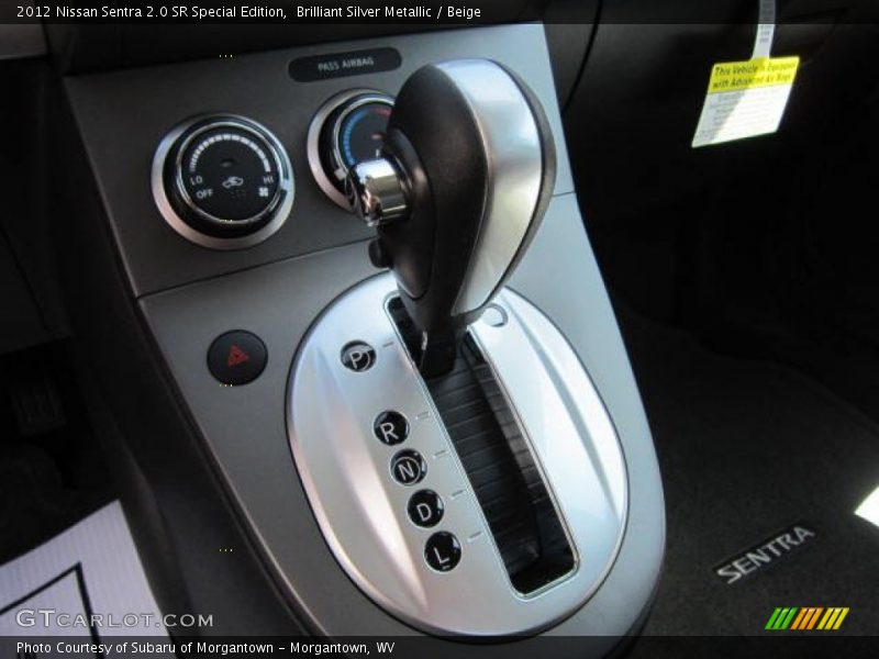 Brilliant Silver Metallic / Beige 2012 Nissan Sentra 2.0 SR Special Edition