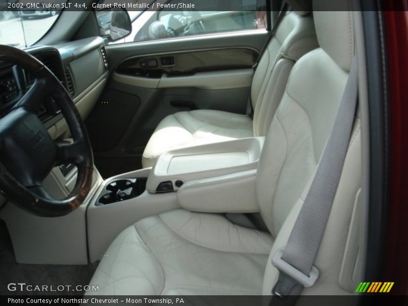 Garnet Red Metallic / Pewter/Shale 2002 GMC Yukon SLT 4x4