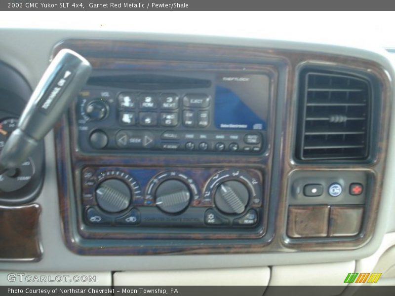 Garnet Red Metallic / Pewter/Shale 2002 GMC Yukon SLT 4x4