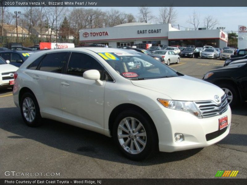 Blizzard White Pearl / Ivory 2010 Toyota Venza I4