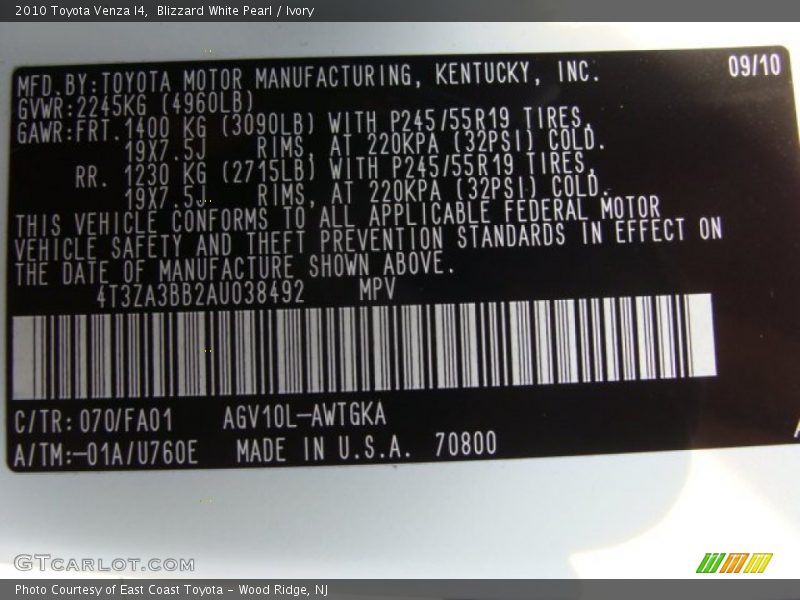 Blizzard White Pearl / Ivory 2010 Toyota Venza I4