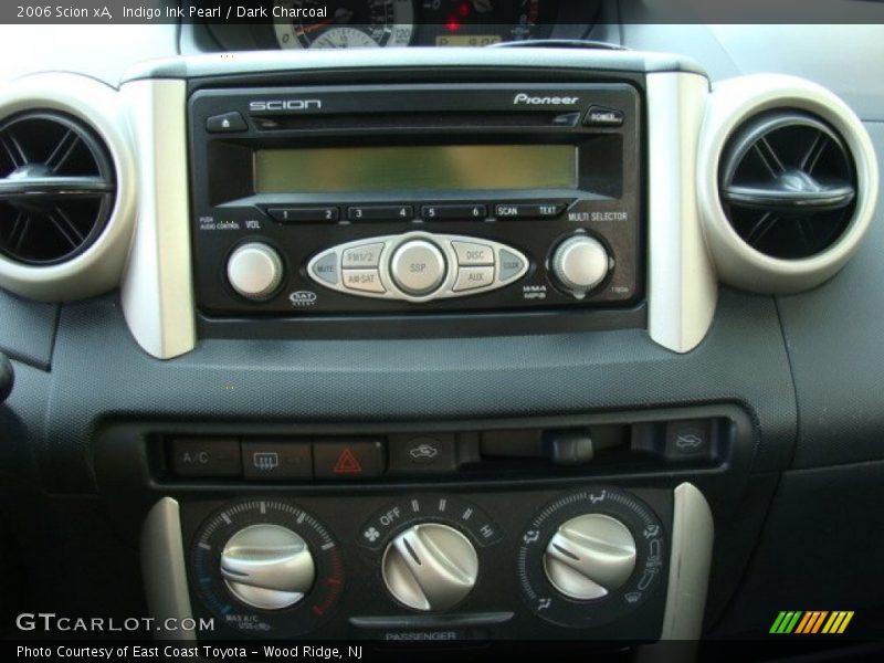 Indigo Ink Pearl / Dark Charcoal 2006 Scion xA