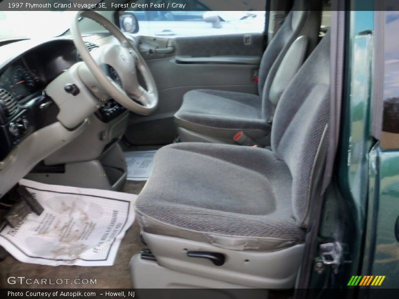 Forest Green Pearl / Gray 1997 Plymouth Grand Voyager SE