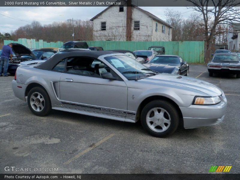 Silver Metallic / Dark Charcoal 2000 Ford Mustang V6 Convertible