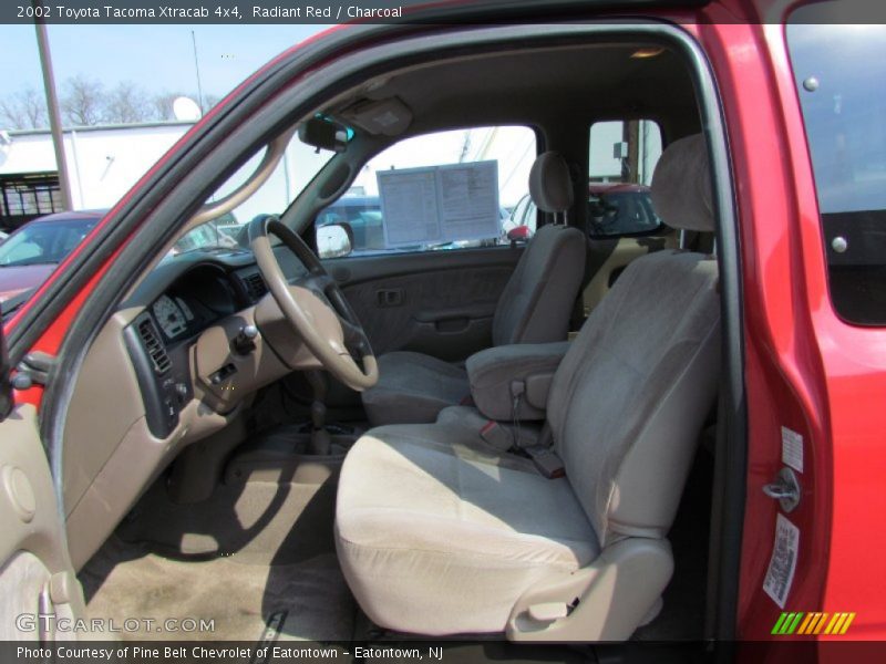 Radiant Red / Charcoal 2002 Toyota Tacoma Xtracab 4x4