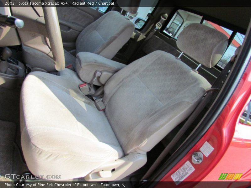 Radiant Red / Charcoal 2002 Toyota Tacoma Xtracab 4x4