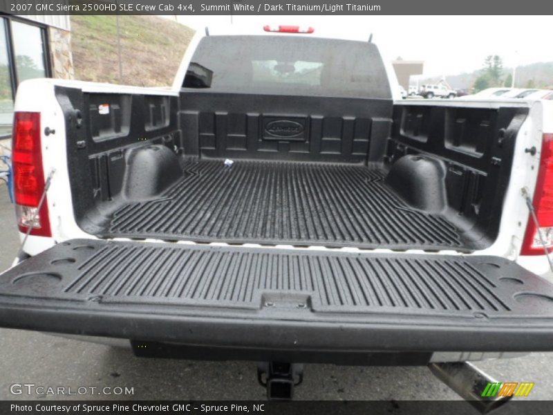 Summit White / Dark Titanium/Light Titanium 2007 GMC Sierra 2500HD SLE Crew Cab 4x4