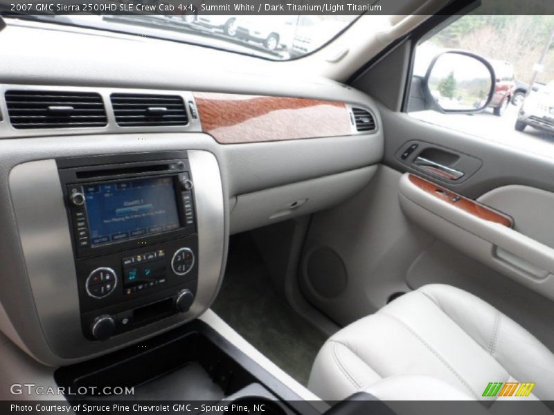 Summit White / Dark Titanium/Light Titanium 2007 GMC Sierra 2500HD SLE Crew Cab 4x4
