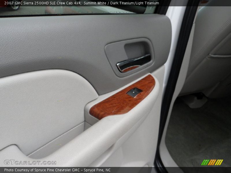 Summit White / Dark Titanium/Light Titanium 2007 GMC Sierra 2500HD SLE Crew Cab 4x4