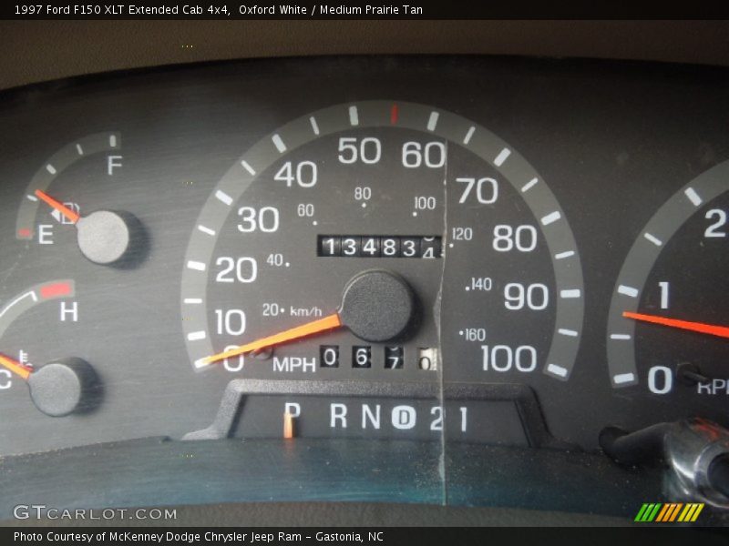 Oxford White / Medium Prairie Tan 1997 Ford F150 XLT Extended Cab 4x4