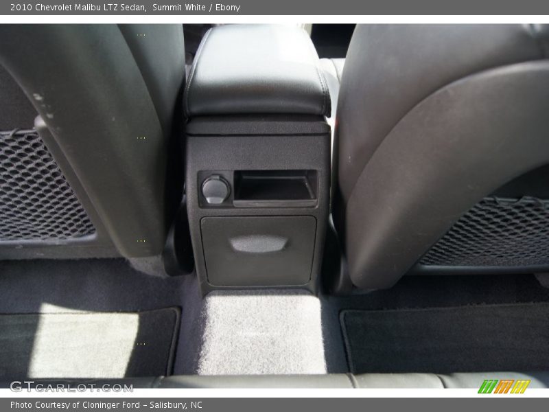 Summit White / Ebony 2010 Chevrolet Malibu LTZ Sedan