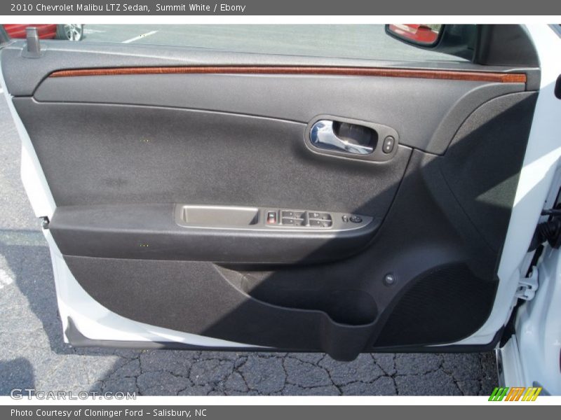 Summit White / Ebony 2010 Chevrolet Malibu LTZ Sedan