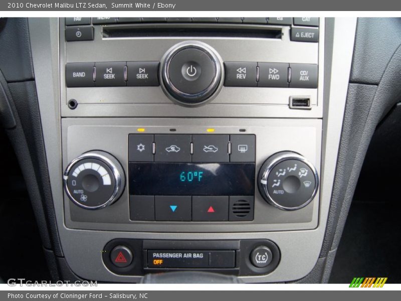 Controls of 2010 Malibu LTZ Sedan