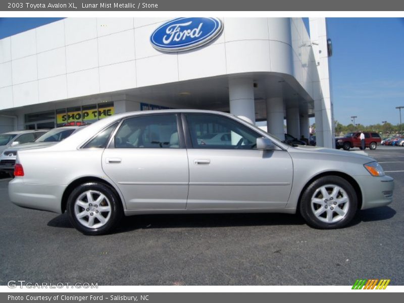 Lunar Mist Metallic / Stone 2003 Toyota Avalon XL