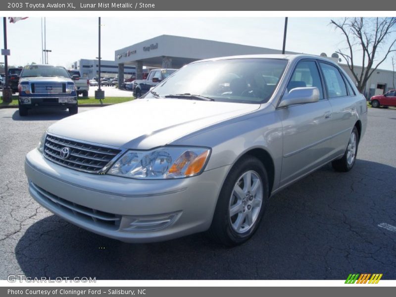 Lunar Mist Metallic / Stone 2003 Toyota Avalon XL