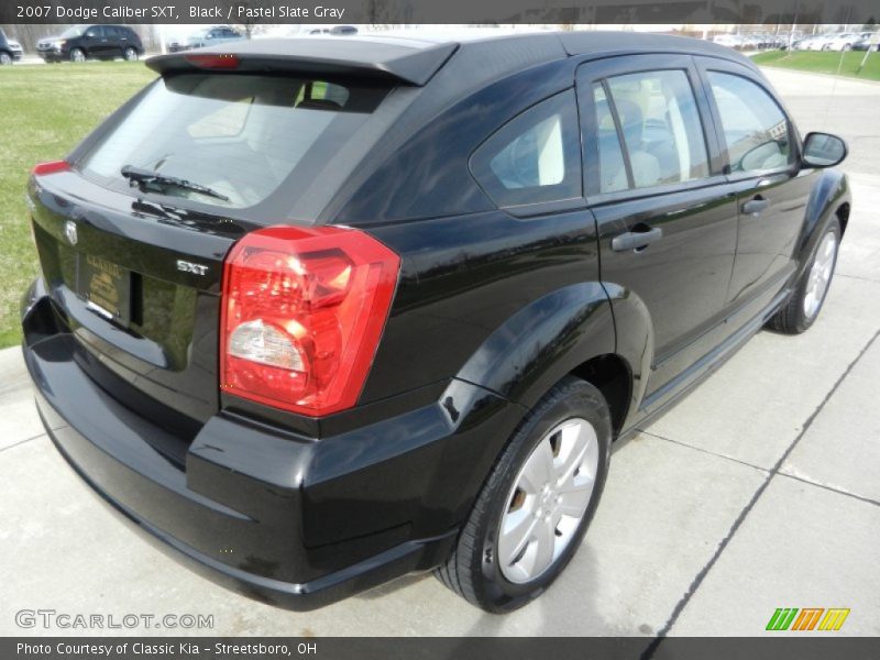 Black / Pastel Slate Gray 2007 Dodge Caliber SXT