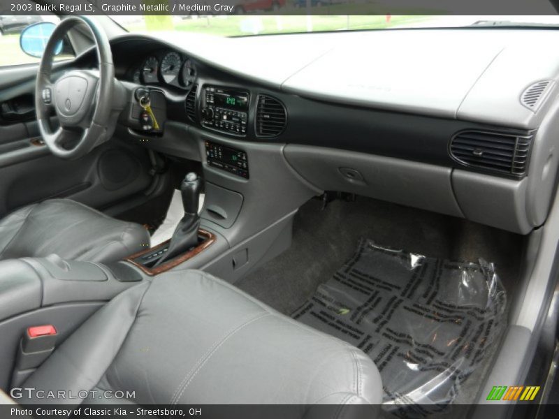 Dashboard of 2003 Regal LS