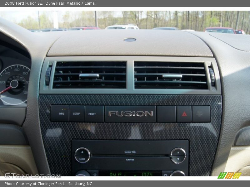 Dune Pearl Metallic / Camel 2008 Ford Fusion SE